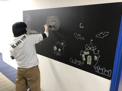 【福岡】黒板アート作成中★☆